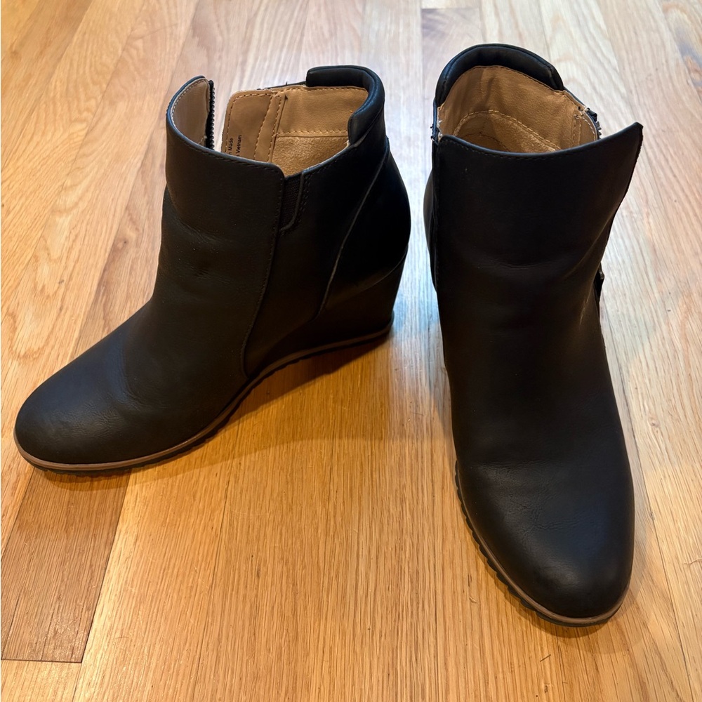 Wedge Ankle Booties - Black